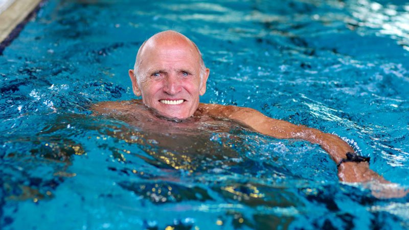 شنا در سالمندان