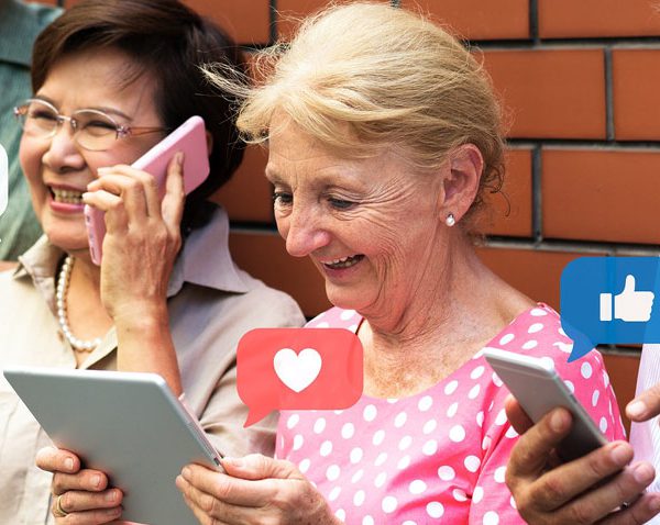 رسانه های اجتماعی برای سالمندان